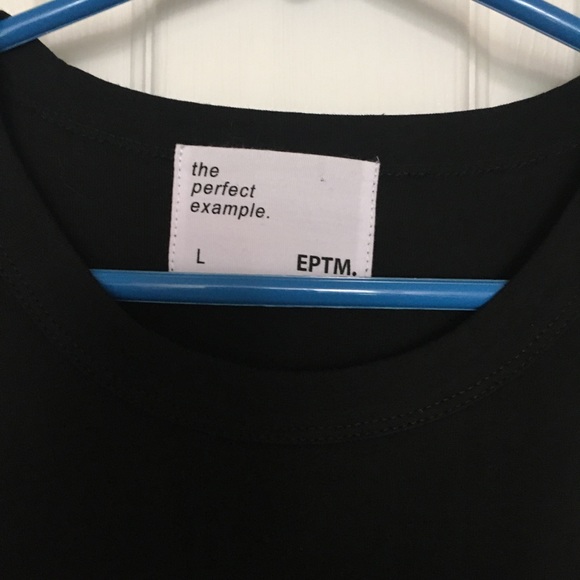 The Perfect Example Jersey Tee - Picture 5 of 6